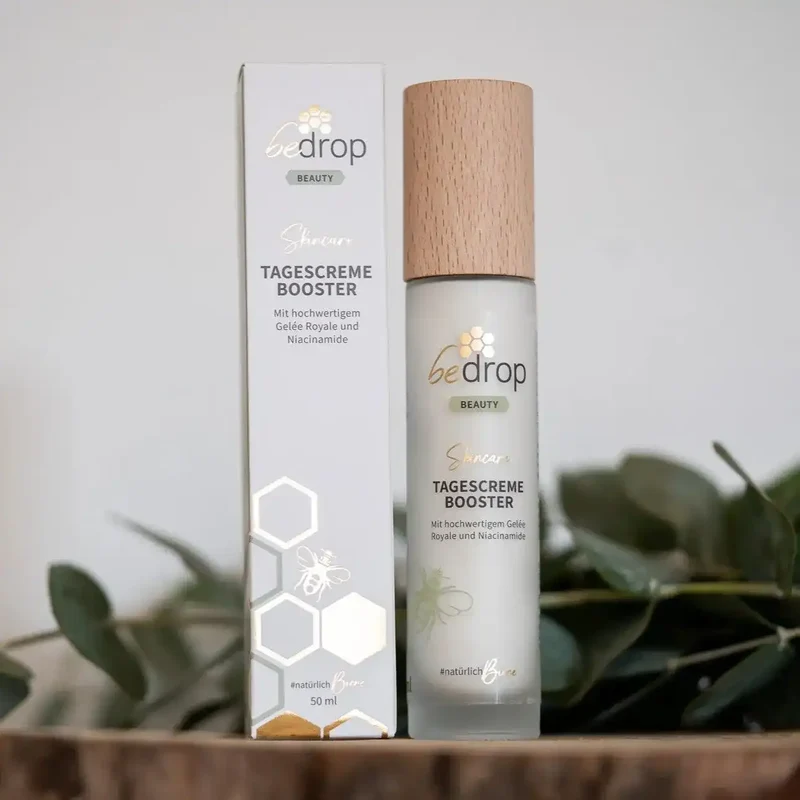 TAGESCREME BOOSTER / Gesichtscreme mit hochwertigem Gelée Royale und Niacinamide - 50ml