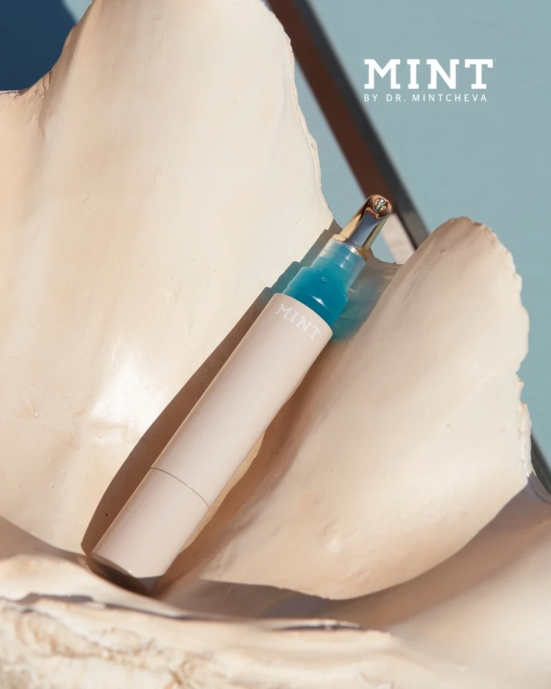 BLUE LIP SHINE PH LIP GLOW