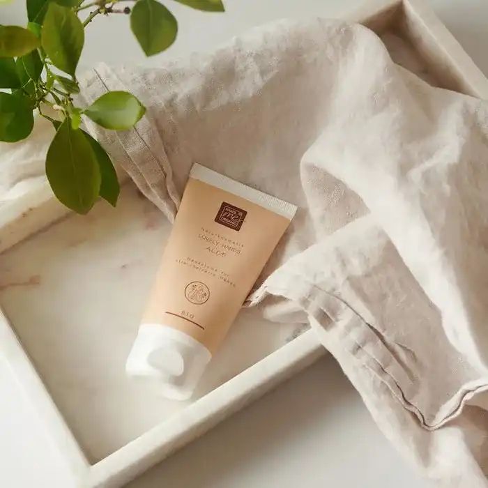 Lovely Hands - Slow-Aging Handcreme für streichelzarte Hände 75ml