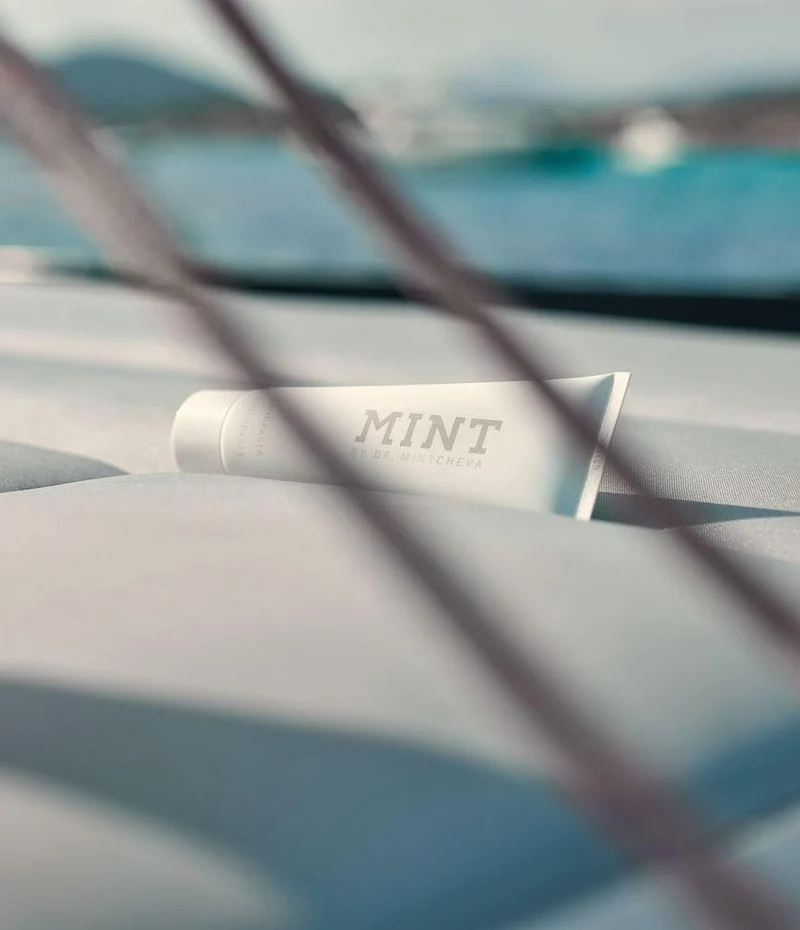 MINT ZAHNPASTA MIT FLUORID