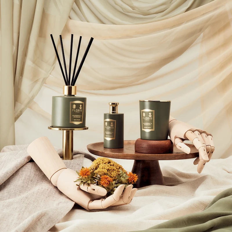 Grapefruit & Rosemary - Candle