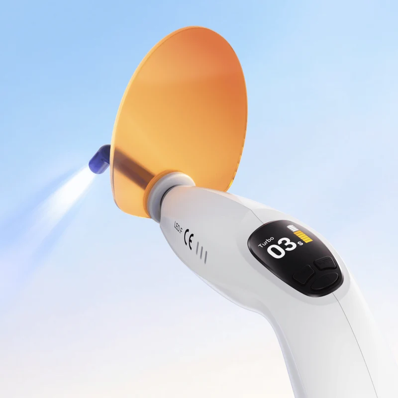 LED.F PRO Polymerisationslampe 1.000 - 1.200 mw/cm²