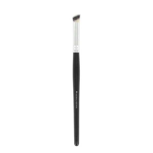 ANGLED CONCEALER BRUSH