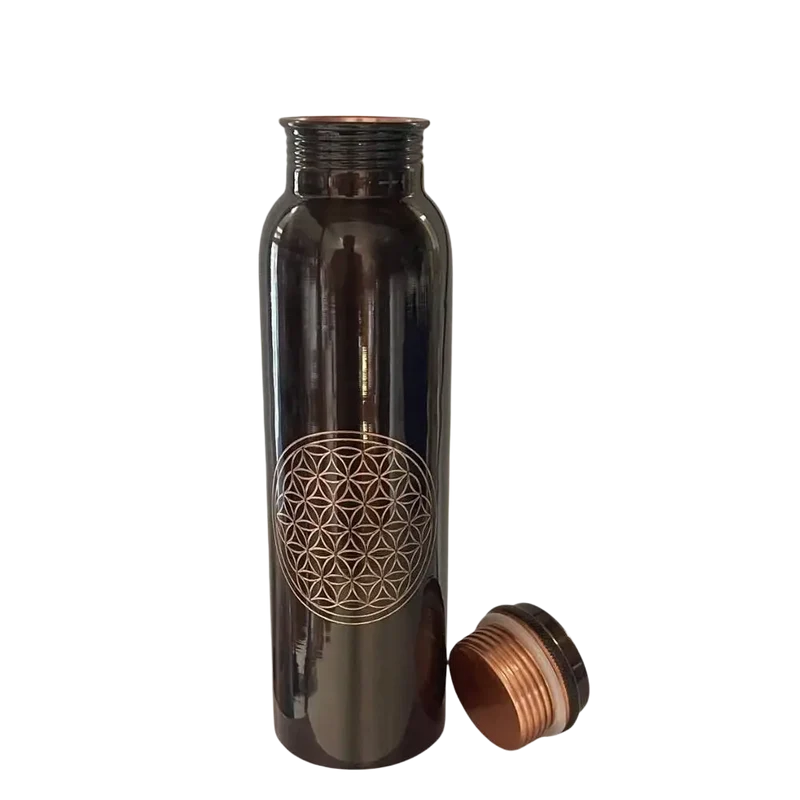 Reine Kupferwasserflasche Blume des Lebens Antik – 950 ml | Handgefertigte Ayurveda Kupferflasche